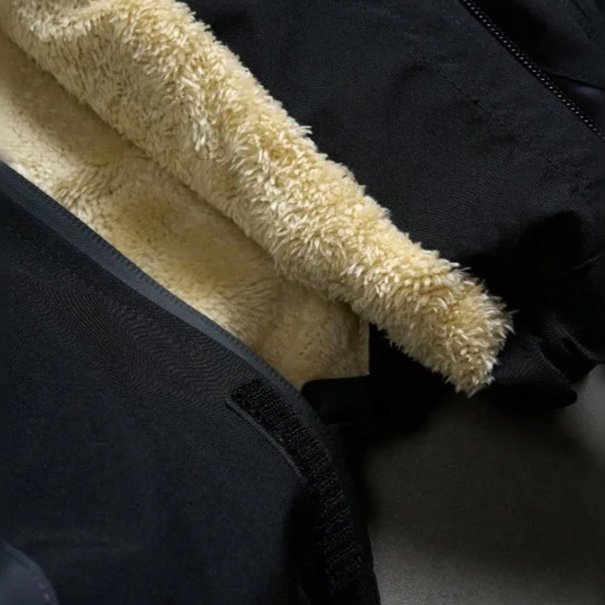 Apex Fleece-Lined Jacket – noir / gris