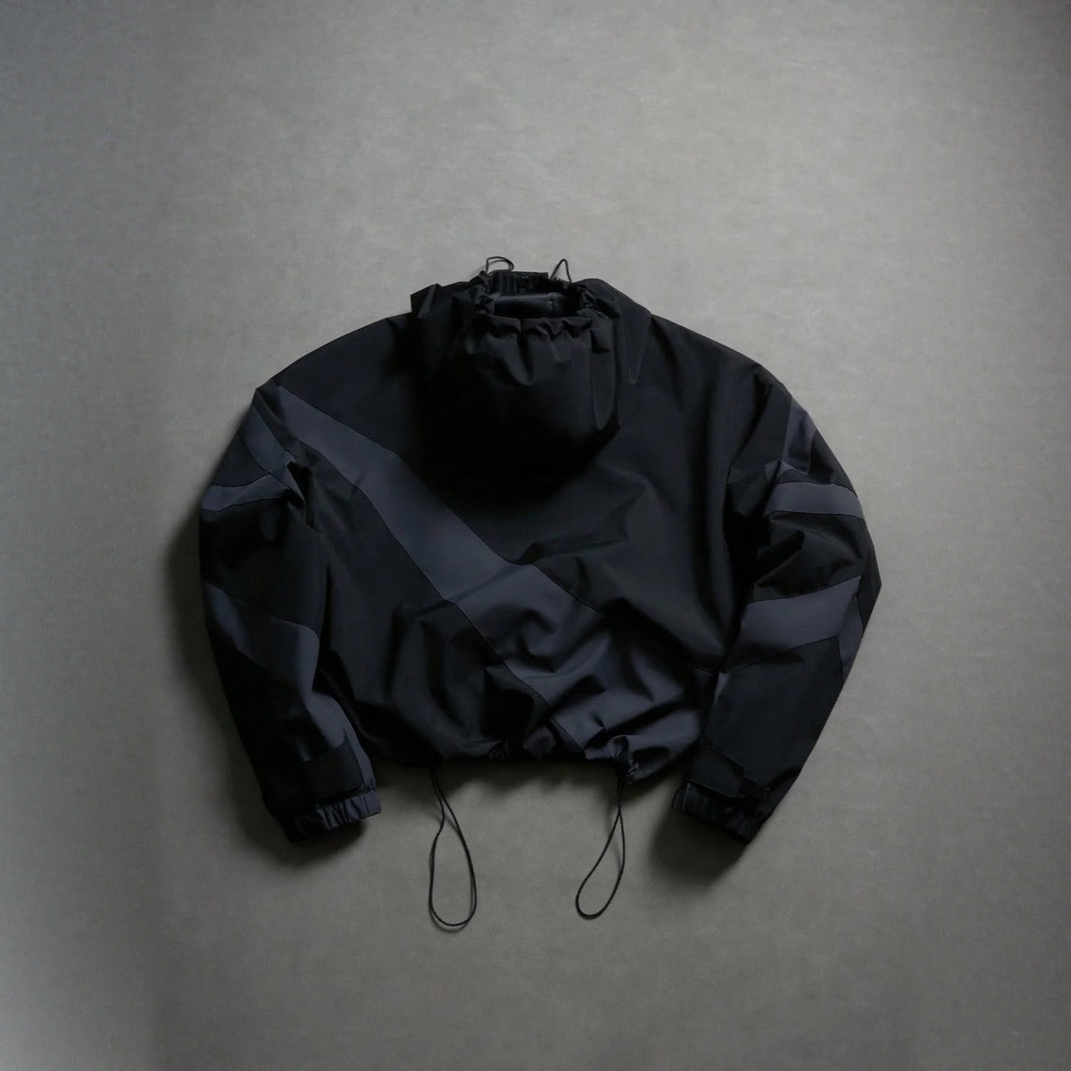 Apex Windbreaker – noir